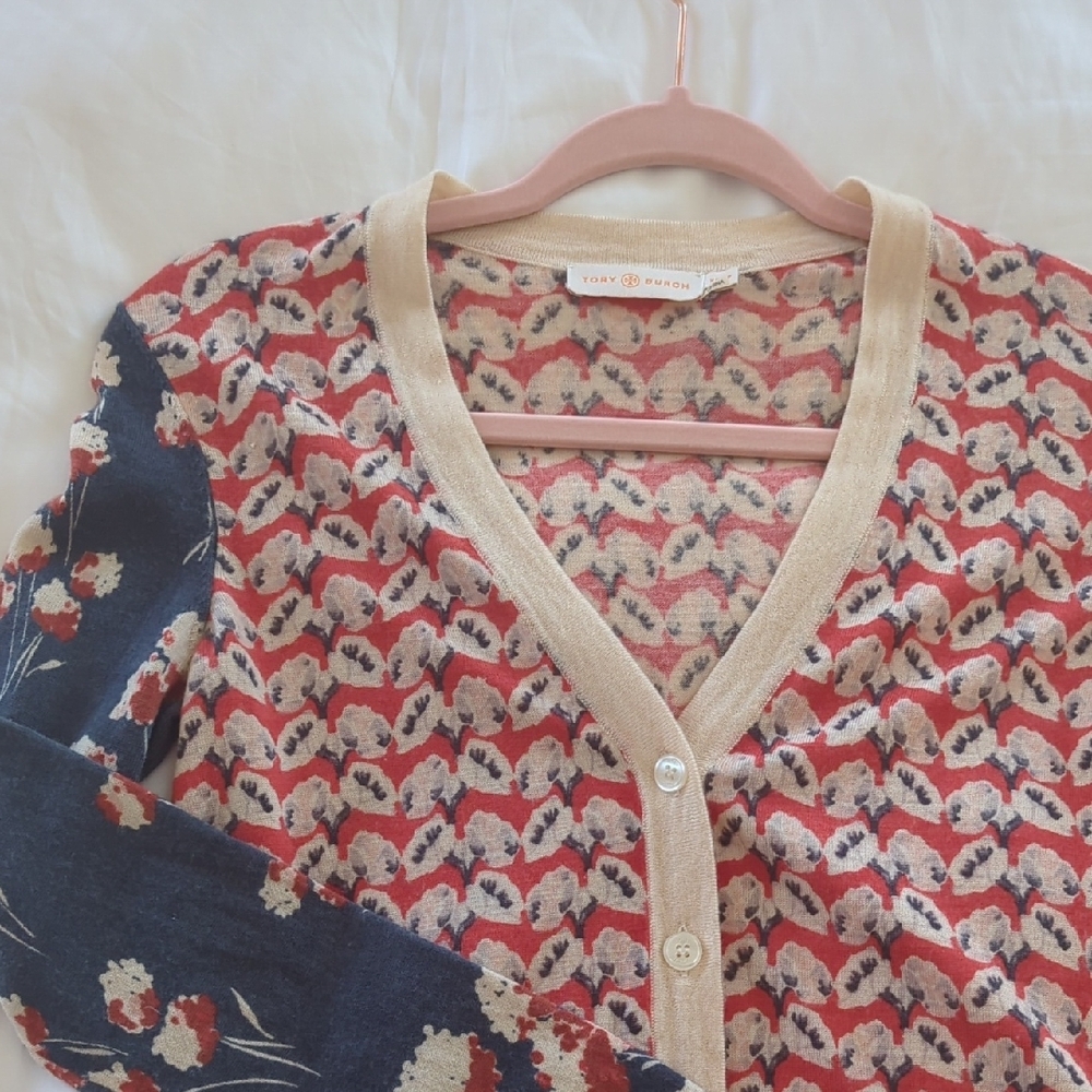Floral Patterned Cardigan with Cream Trim - Picture 3 of 3